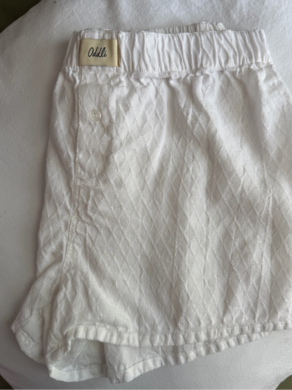 Oddli White Diamond Textured Classic Boxer Style Shorts, Size M/L